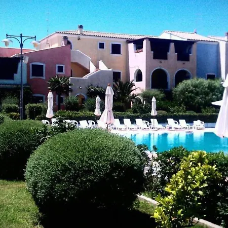 Le Corti Di San Basilio مارينا دي بيستيتشي