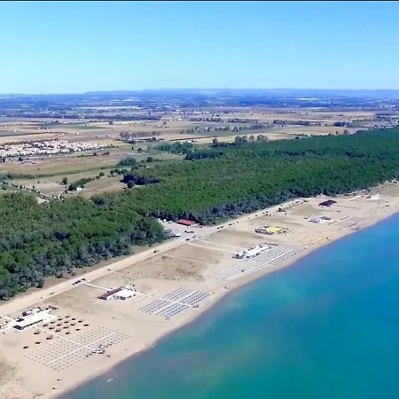 Le Corti Di San Basilio * مارينا دي بيستيتشي